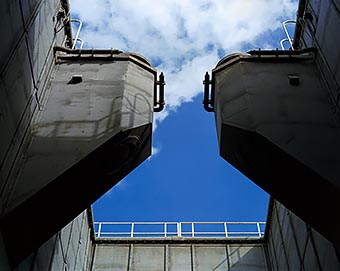 click here for a full-screen image